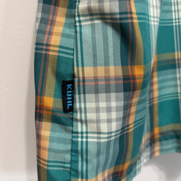 Kuhl Green and White Casual Button Down Shirt - Picture 4 of 6